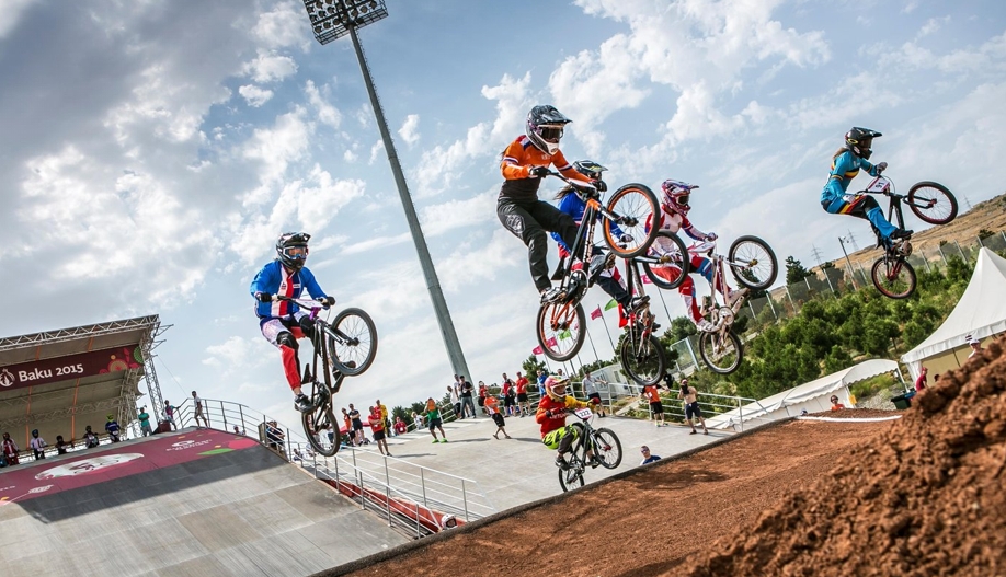 Виды соревнований BMX supercross
